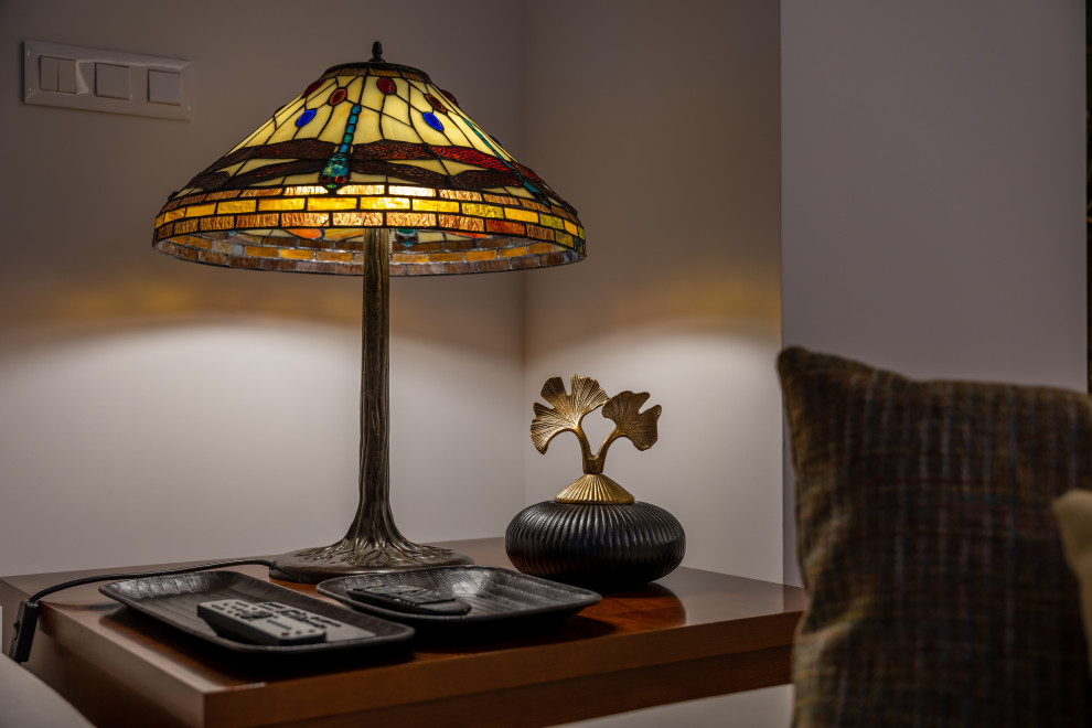 Atico "capricho" con algunos muebles de familia.