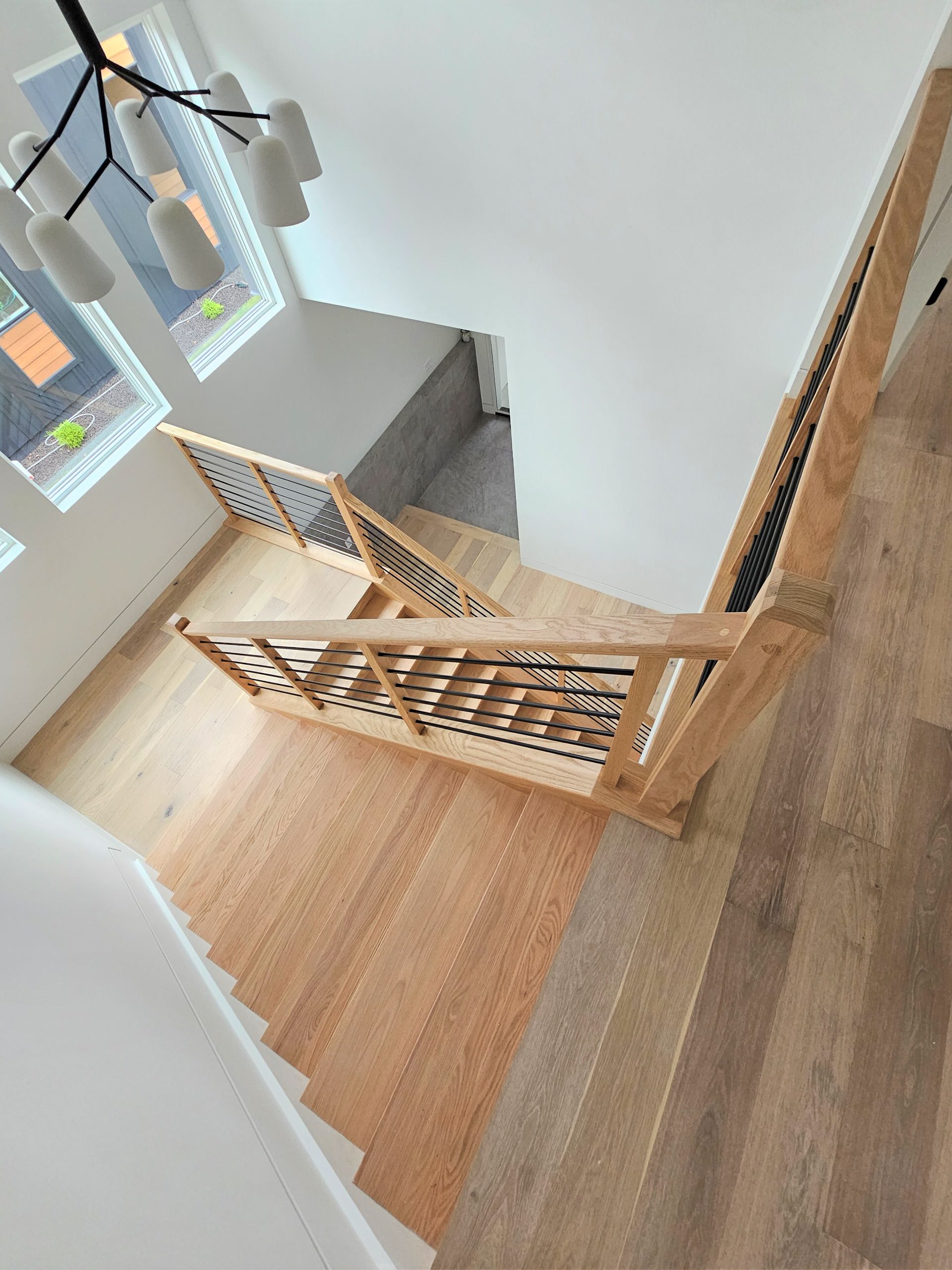 108_Red Oak Stairs in Light Filled Space, Fairfax, VA 22031