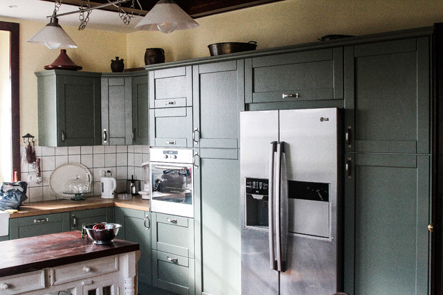 R&eacute;novation d'une maison Basque rustic-kitchen