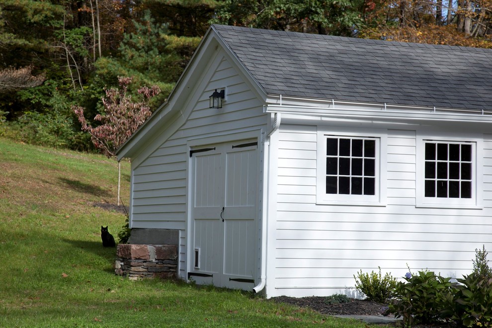 Design ideas for a traditional shed and granny flat in New York.
