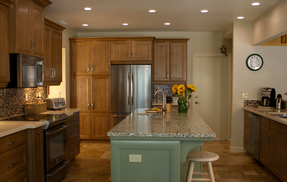 Kitchen - transitional kitchen idea