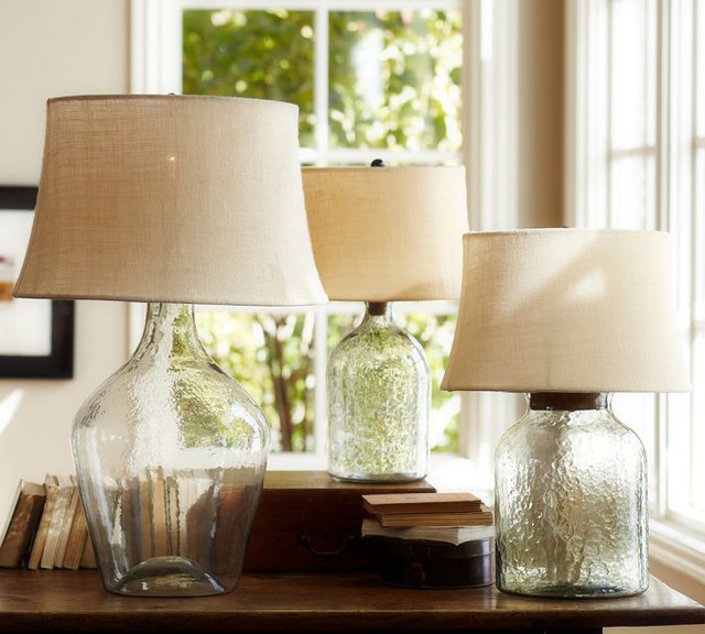 Guest Picks Get Beachy With a Casual Coastal Living Room