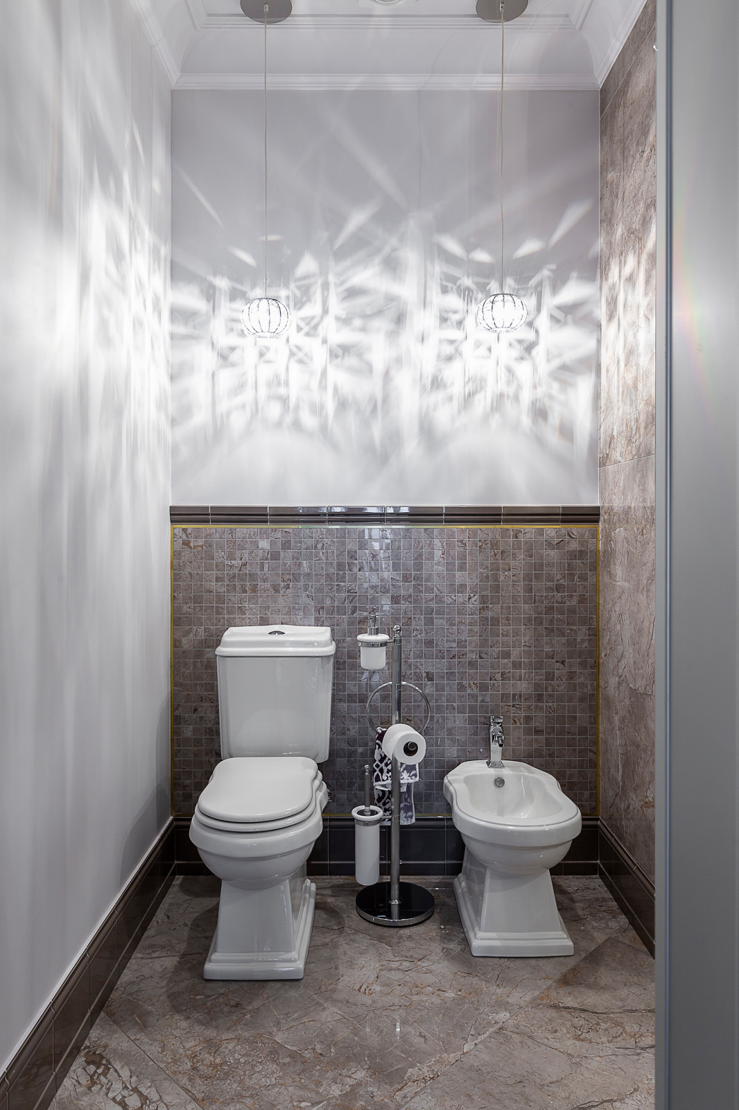 Спальня с ванной комнатой. Неоклассика на живописной.