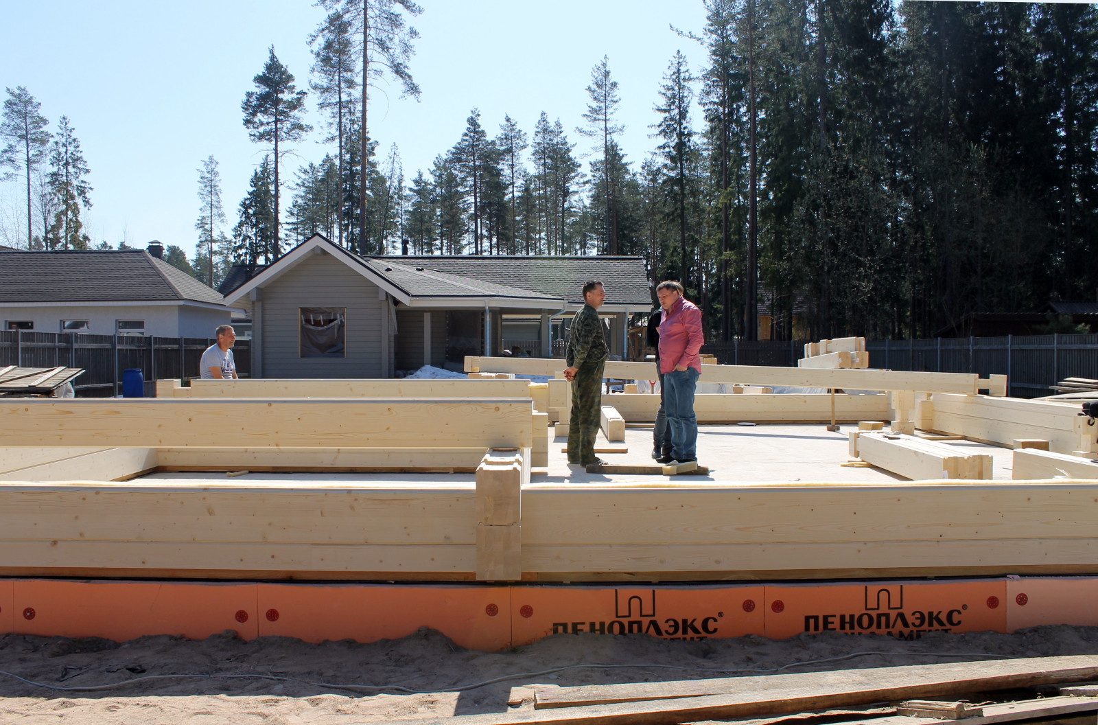 Строительство усадьбы из клееного бруса в Рощино