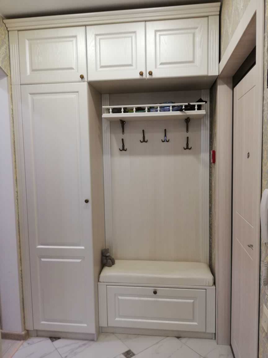 Классическая прихожая в МДФ