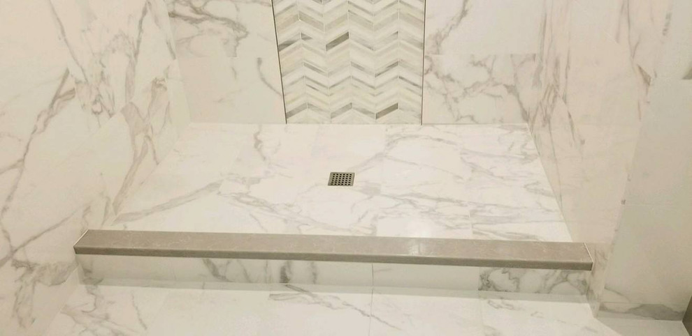Bathroom - transitional bathroom idea in New York