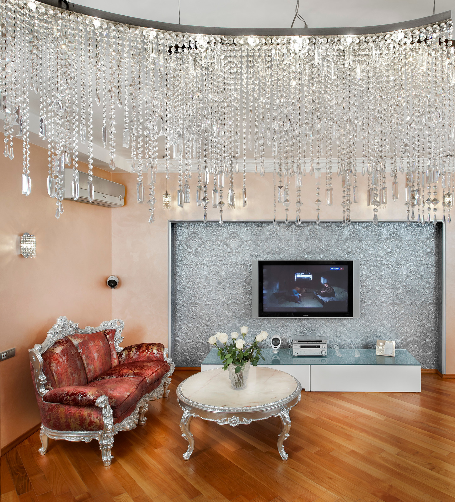 Розовый фламинго