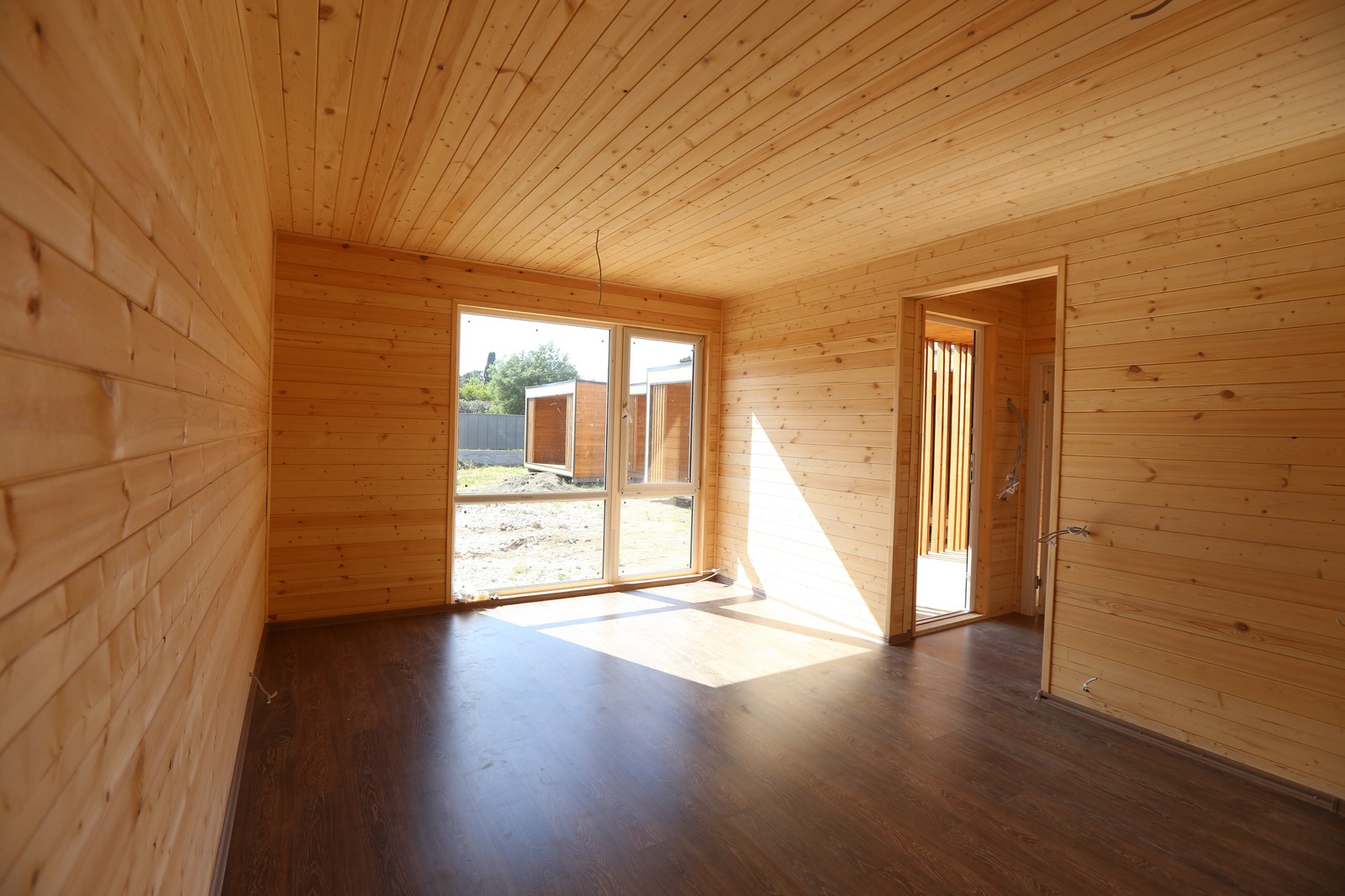 Гостинничный комплекс минидомов в Абхазии