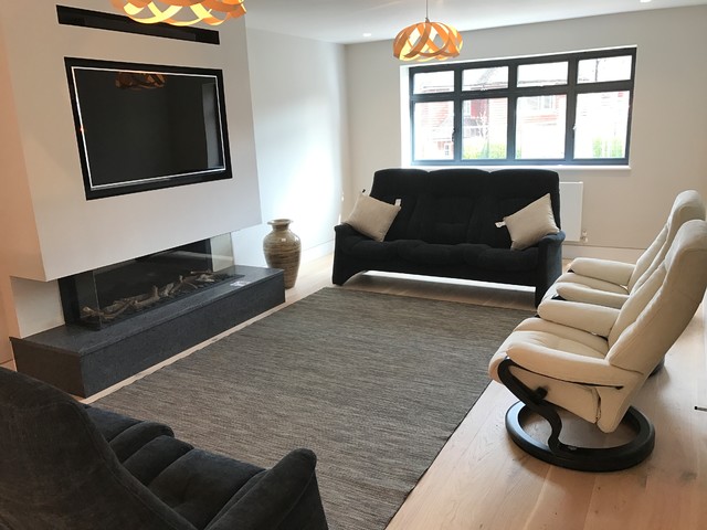 reigate new build contemporary-living-room