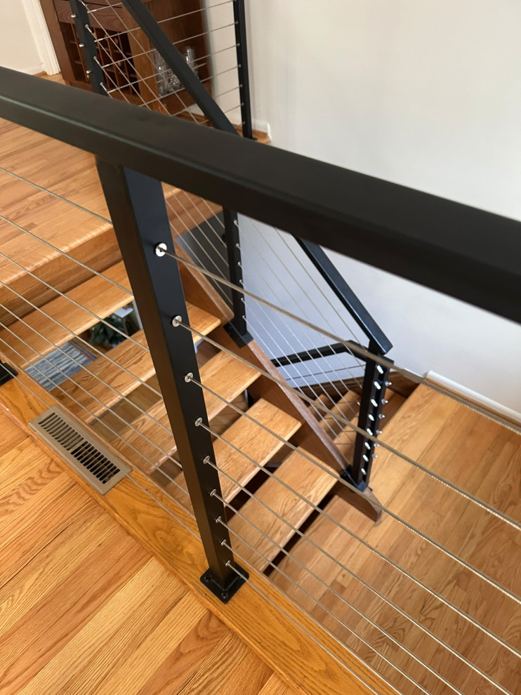 INTERIOR/EXTERIOR CABLE RAILING