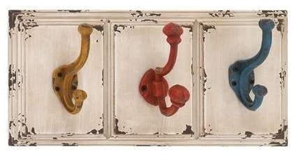 Wood Wall Metal Hook with Elegant Color Combination of White Wooden Plaque