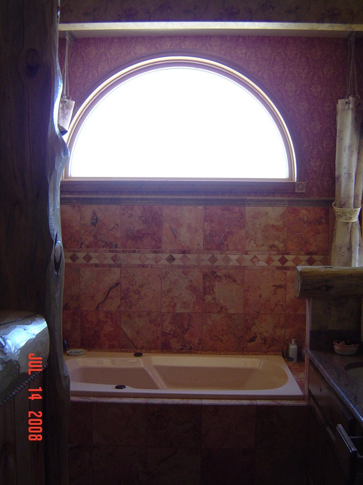 Bathroom - rustic bathroom idea