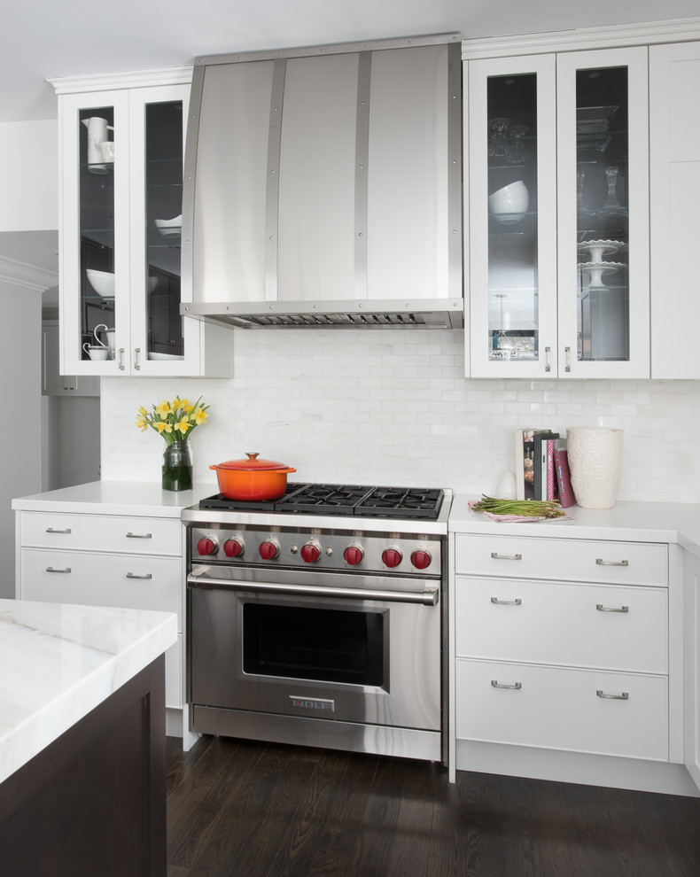 Inspiration for a transitional kitchen remodel in Toronto