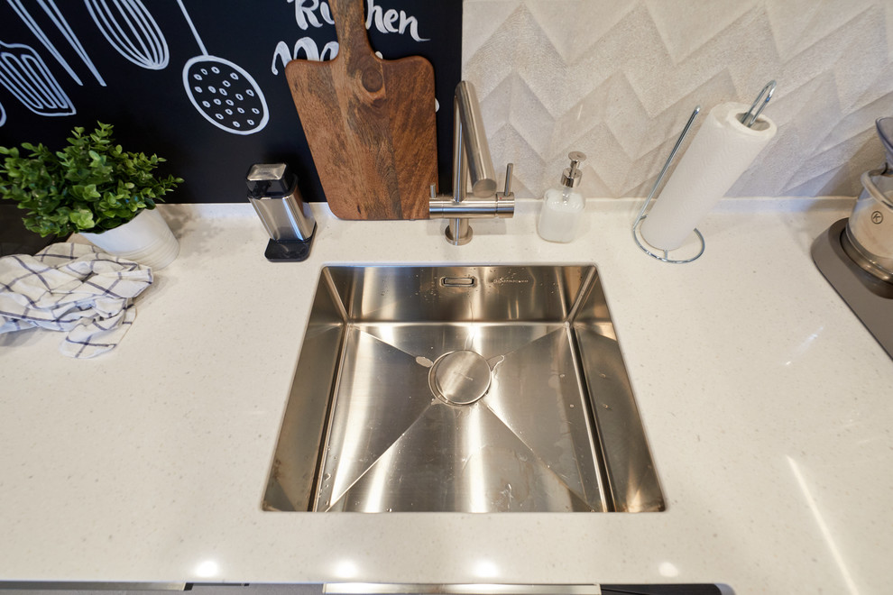 3к.кв. 80м.кв. - ул Репищева