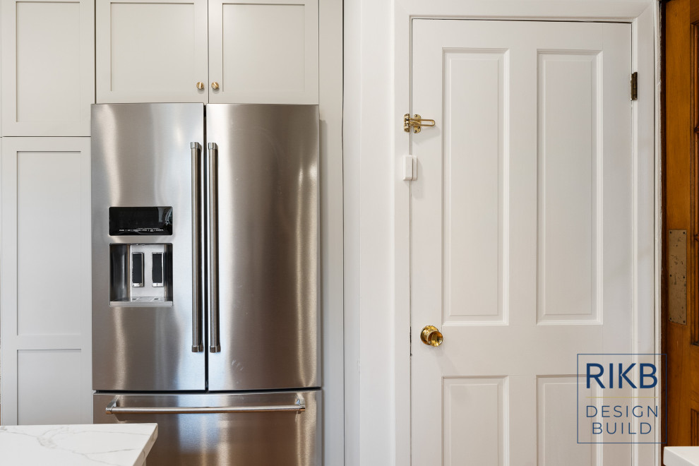 Home design - transitional home design idea in Providence