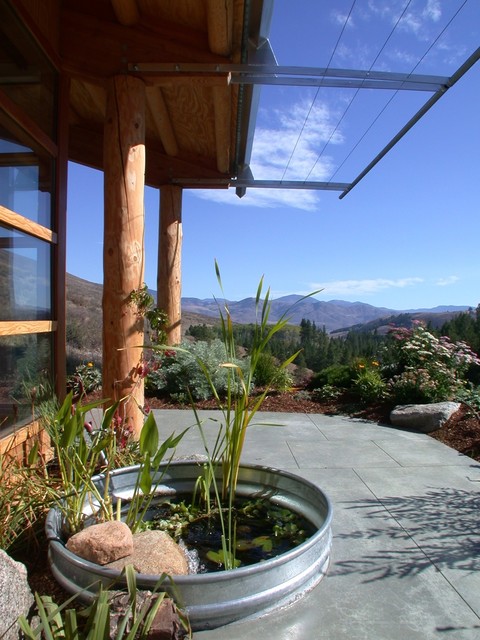Elbow Coulee modern-patio