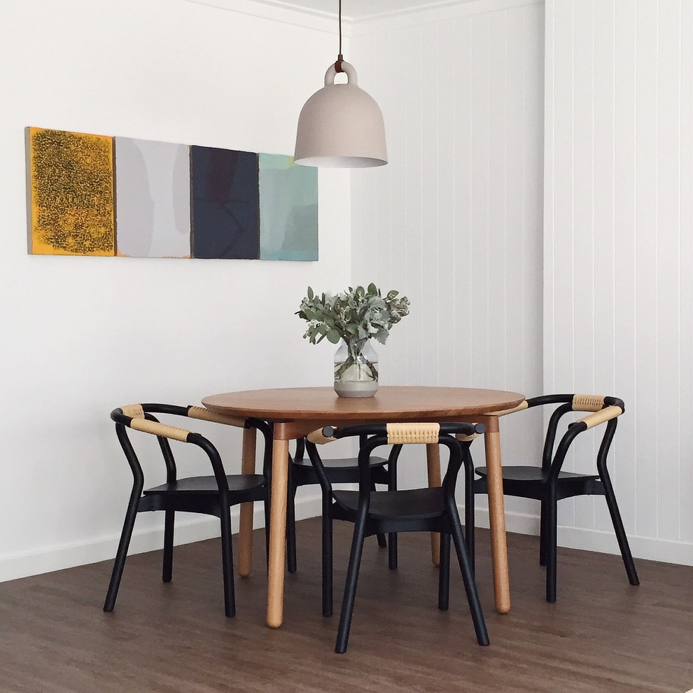 Design ideas for a contemporary dining room in Perth.