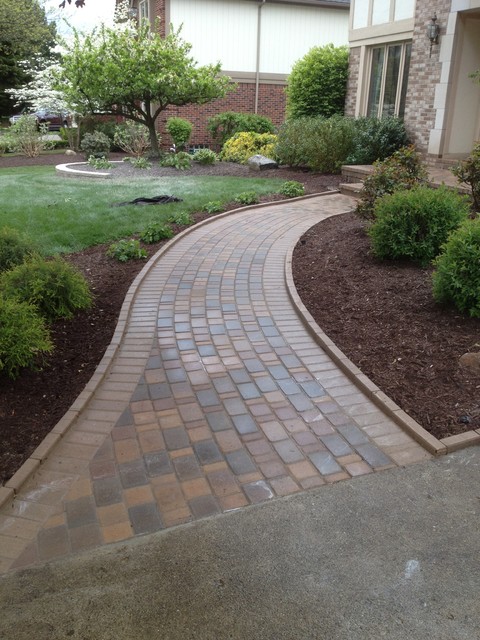 paver walkways - traditional - landscape - detroit - by