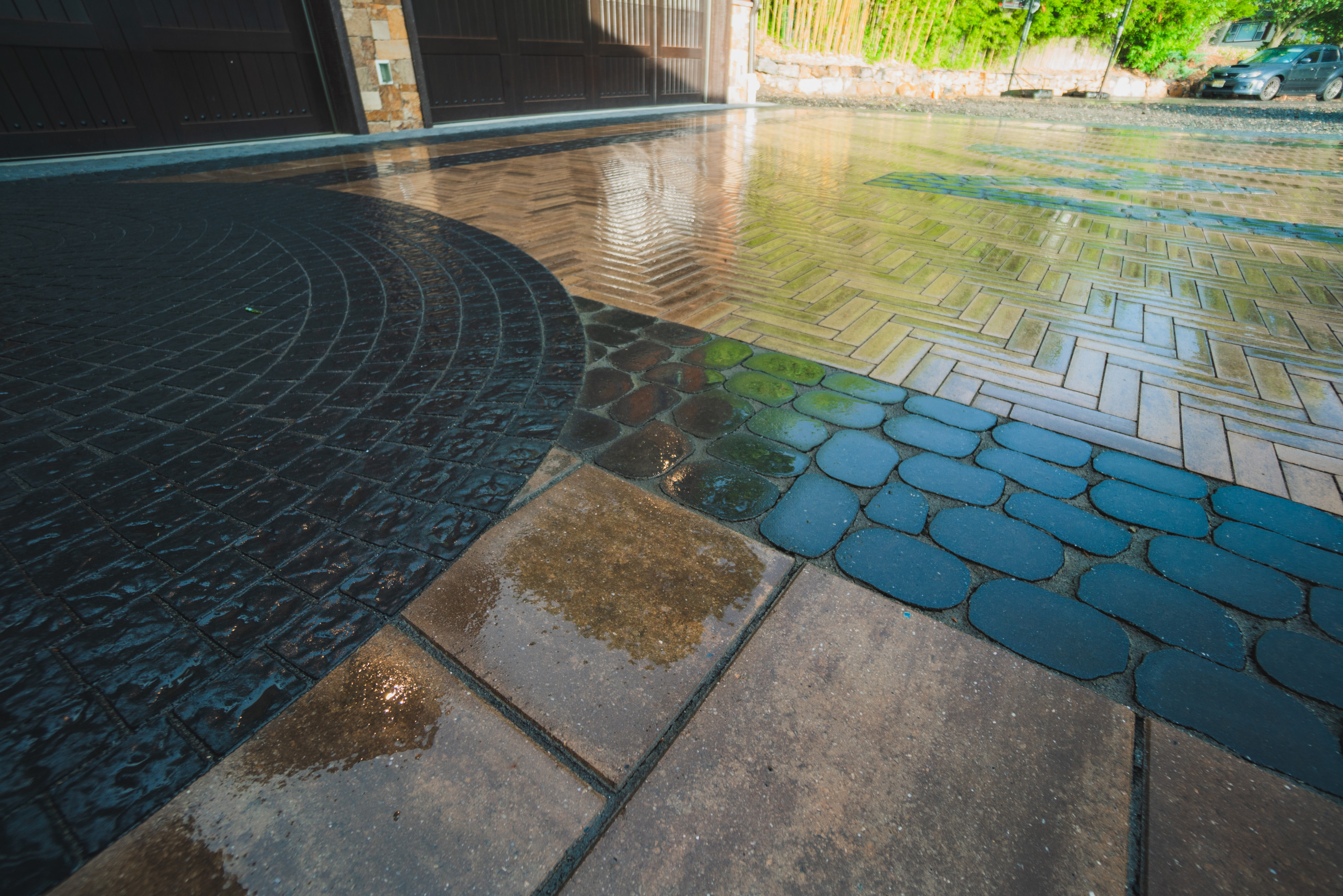 Award Winning Driveway Courtyard