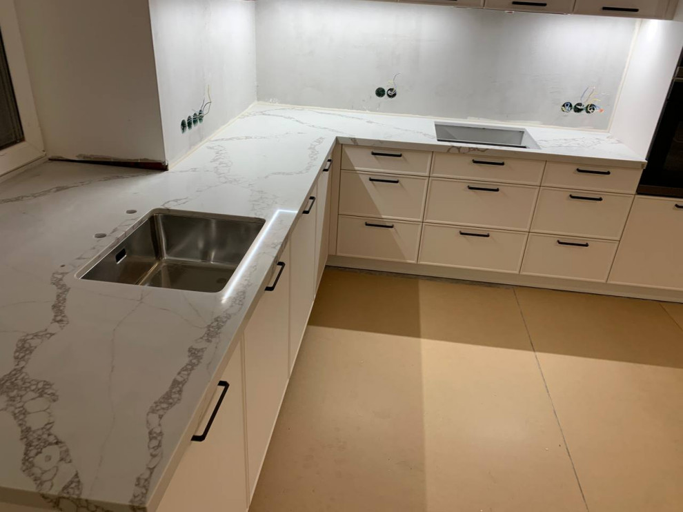 Столешница на кухню + остров