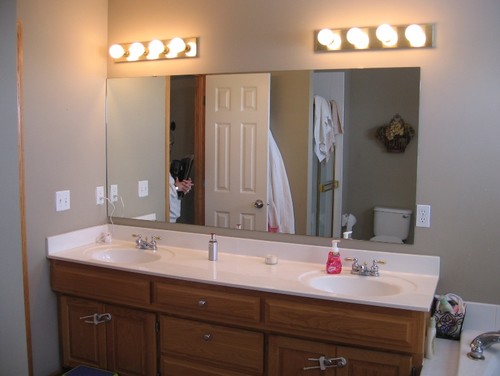 Bathroom Vanity Light Makeover bathroom makeover for under $500.00! paint is amazing! Bathroom Vanity Light Makeover bathroom makeover for under $500.00! paint is amazing!