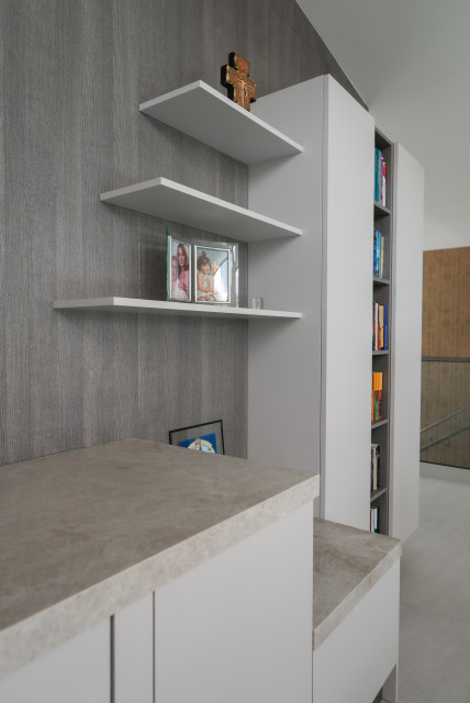Pinecrest - studio