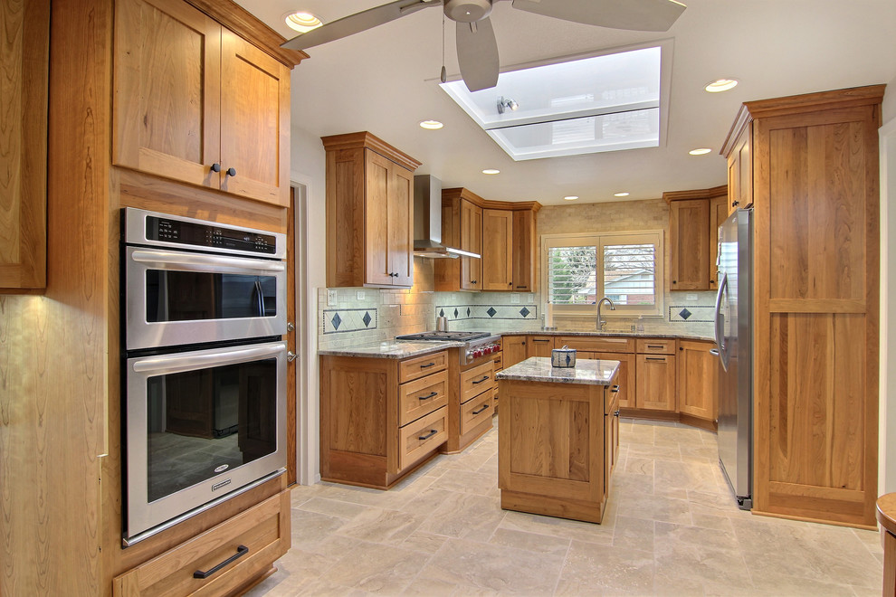 Example of a transitional kitchen design in Phoenix