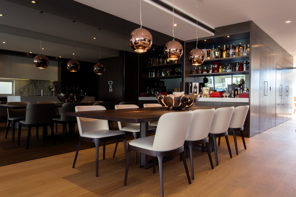 Contemporary dining room in Sydney.