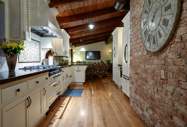 Encanto Palmcroft medelhavsstil-koek