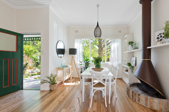 William Street coastal-dining-room