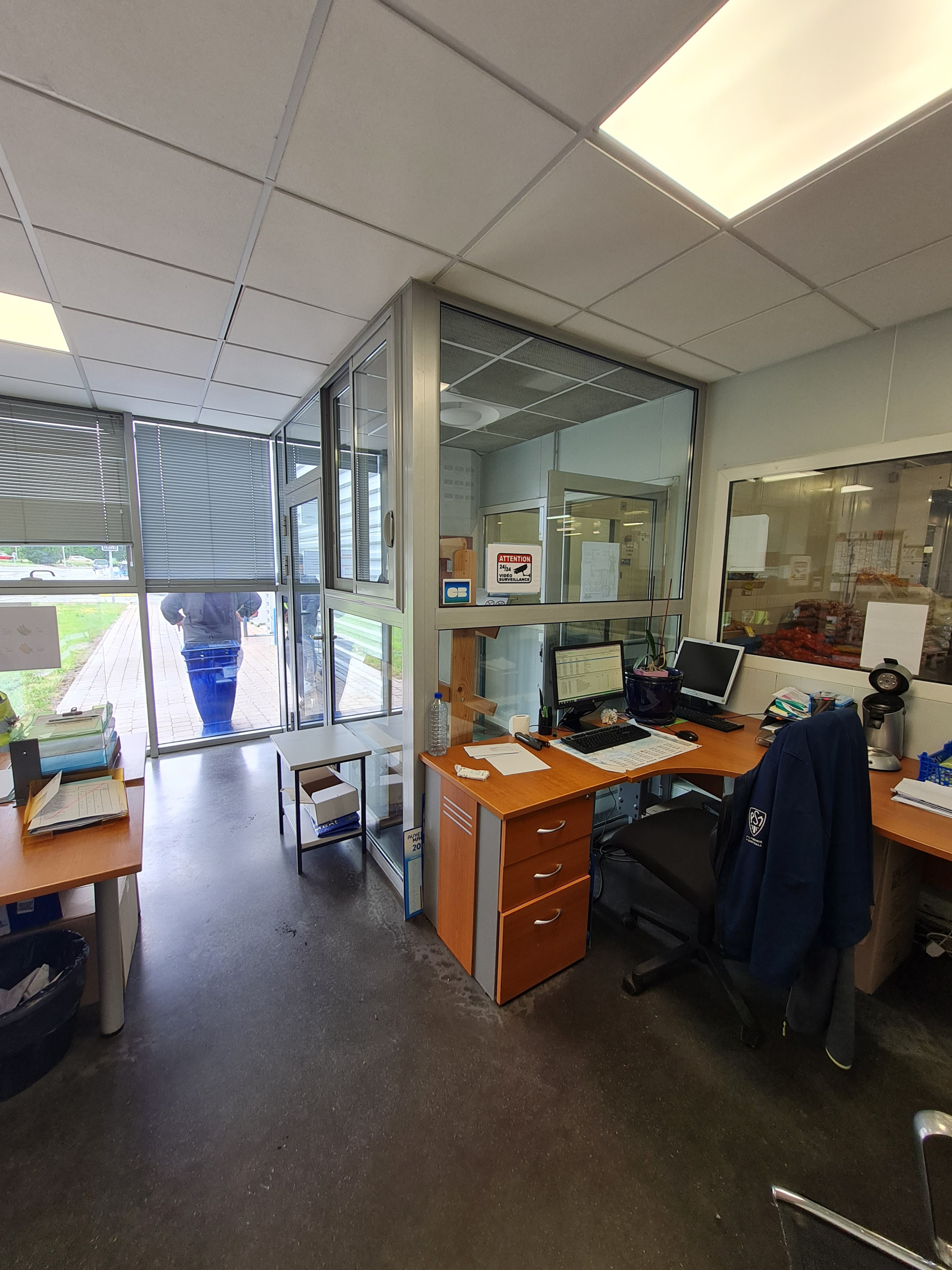 Agencement locaux professionnels