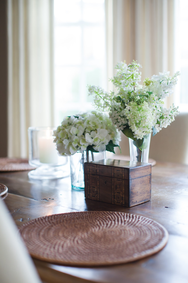 Inspiration for a transitional kitchen remodel in Baltimore