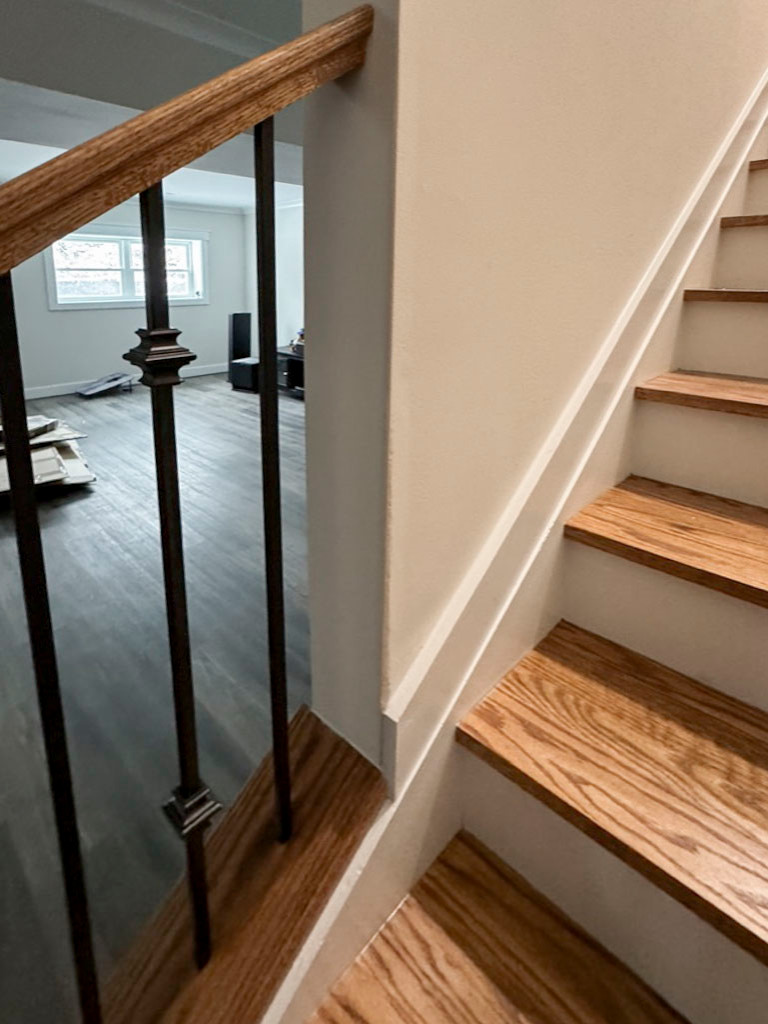 117_Distinct Oak Staircase with Iron Balusters & Oak Rail Profile, Chantilly VA