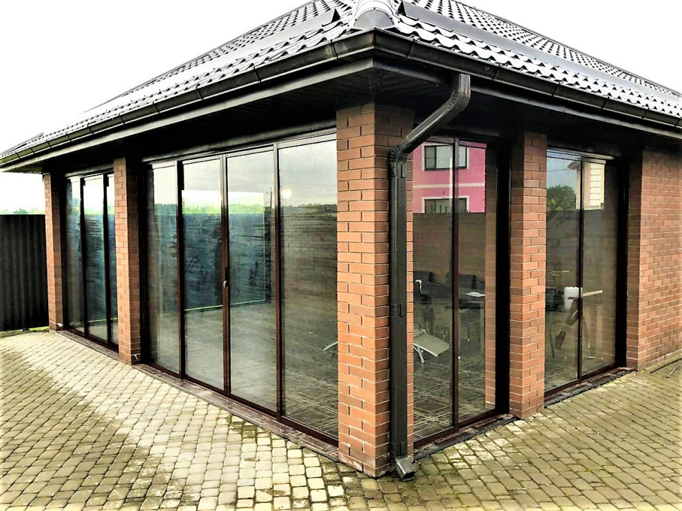 Остекление веранды из алюминиевой системы