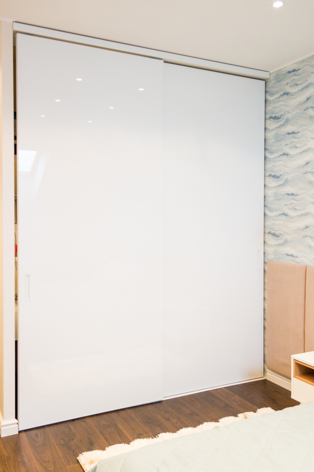 Шкаф с рабочей зоной