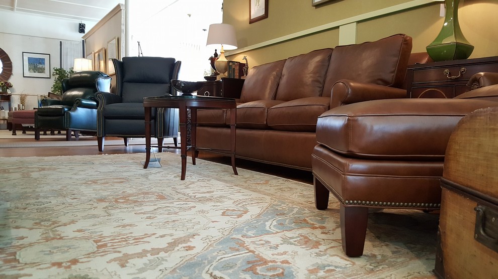 Inspiration for a transitional home design remodel in Baltimore