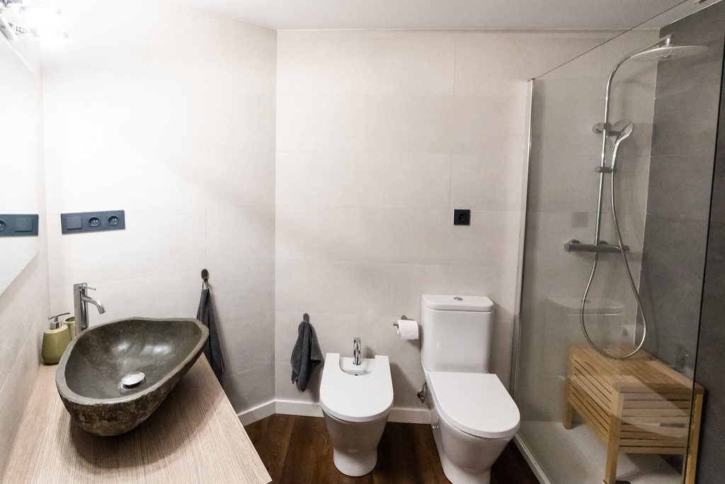 Baño suite (después)