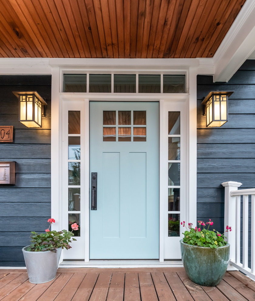 Example of a mid-sized transitional entryway design in DC Metro