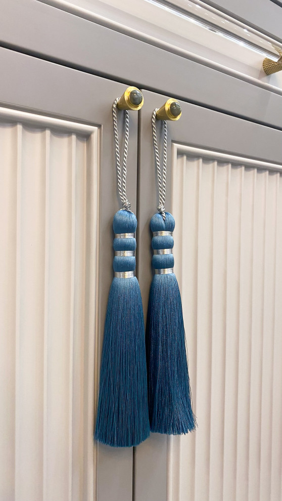 Кисточки - мебельная фурнитура