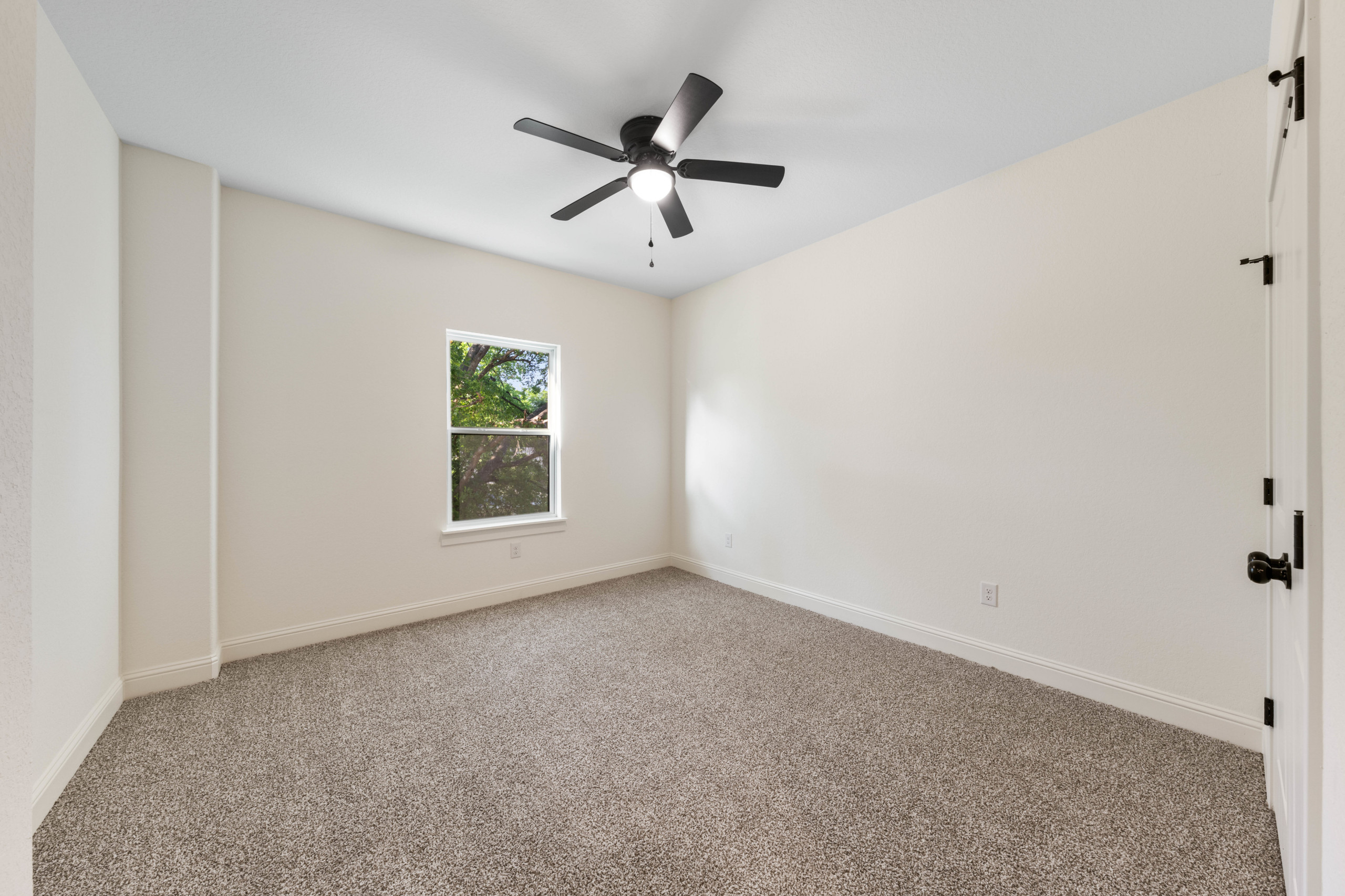 1310 S Mesquite