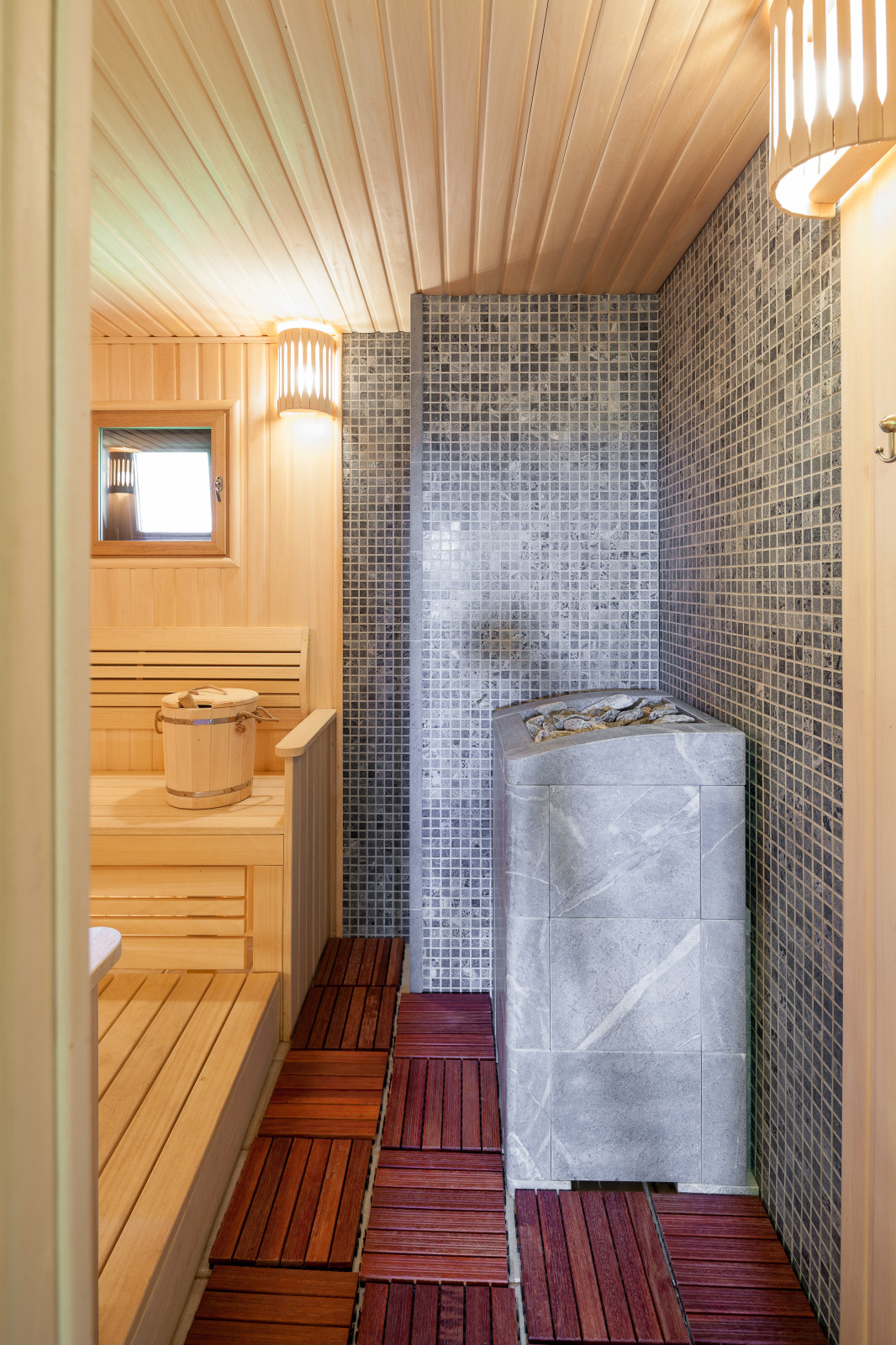 Интерьер гостевого дома с баней в Нижегородской области