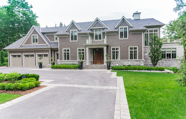 Traditional Home - Traditional - Exterior - Toronto - by Silvergate