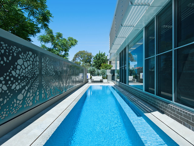 Ravenshaw Street trendy-pool