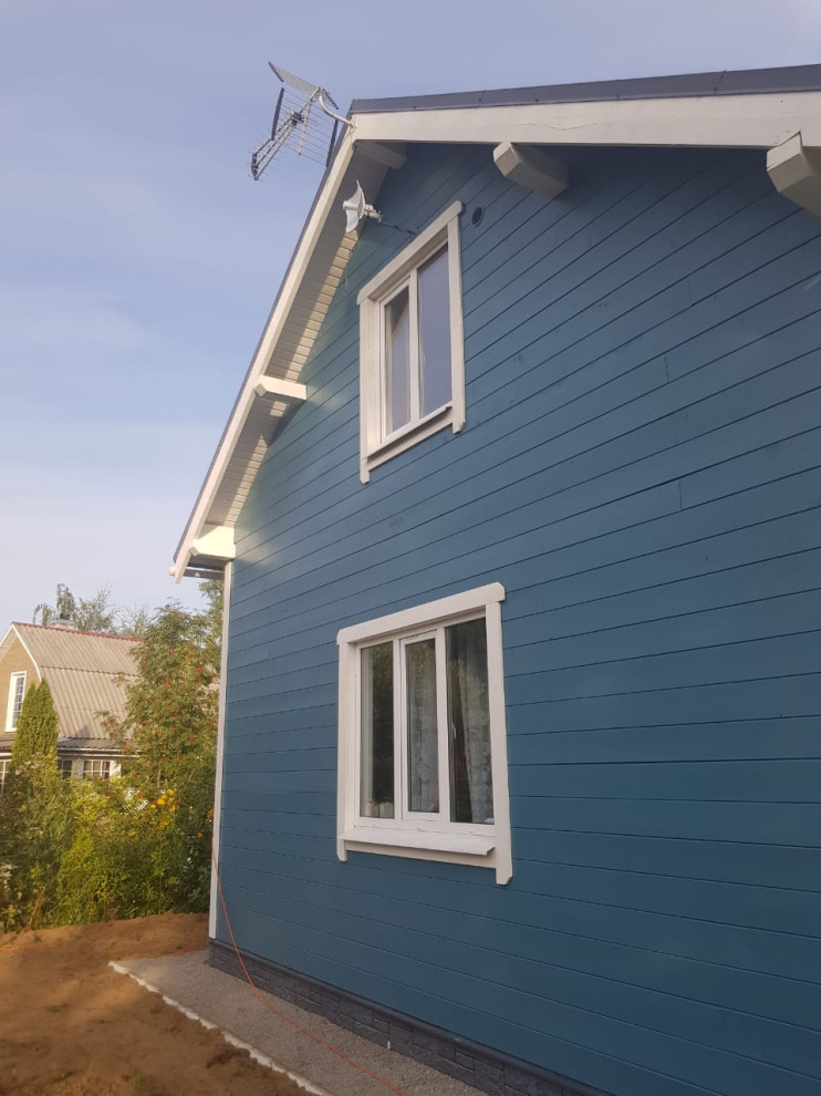 Покраска деревянного дома в п.Извара