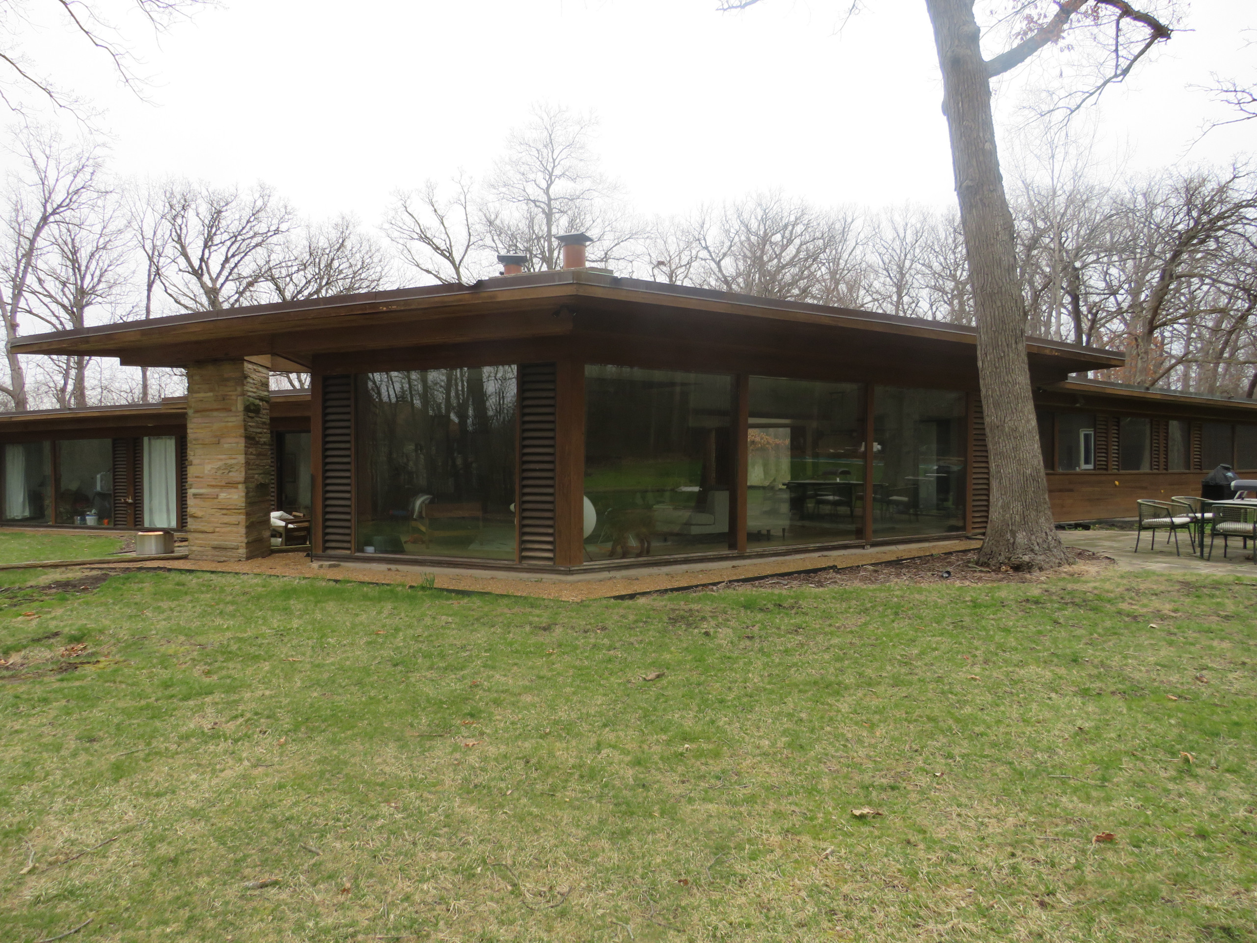 Keck & Keck Mid-Century Backyard Landscape - Lake Forest, IL