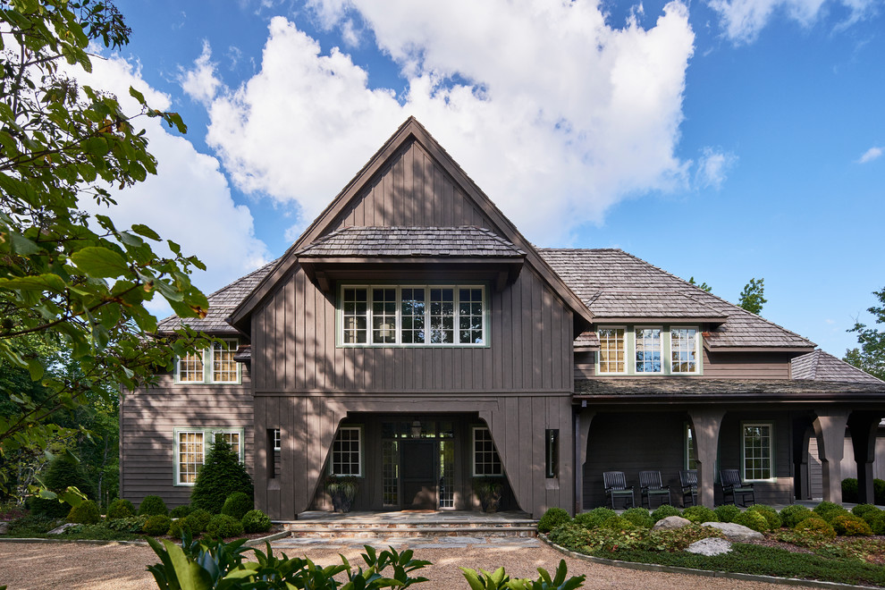Transitional home design photo in Charlotte