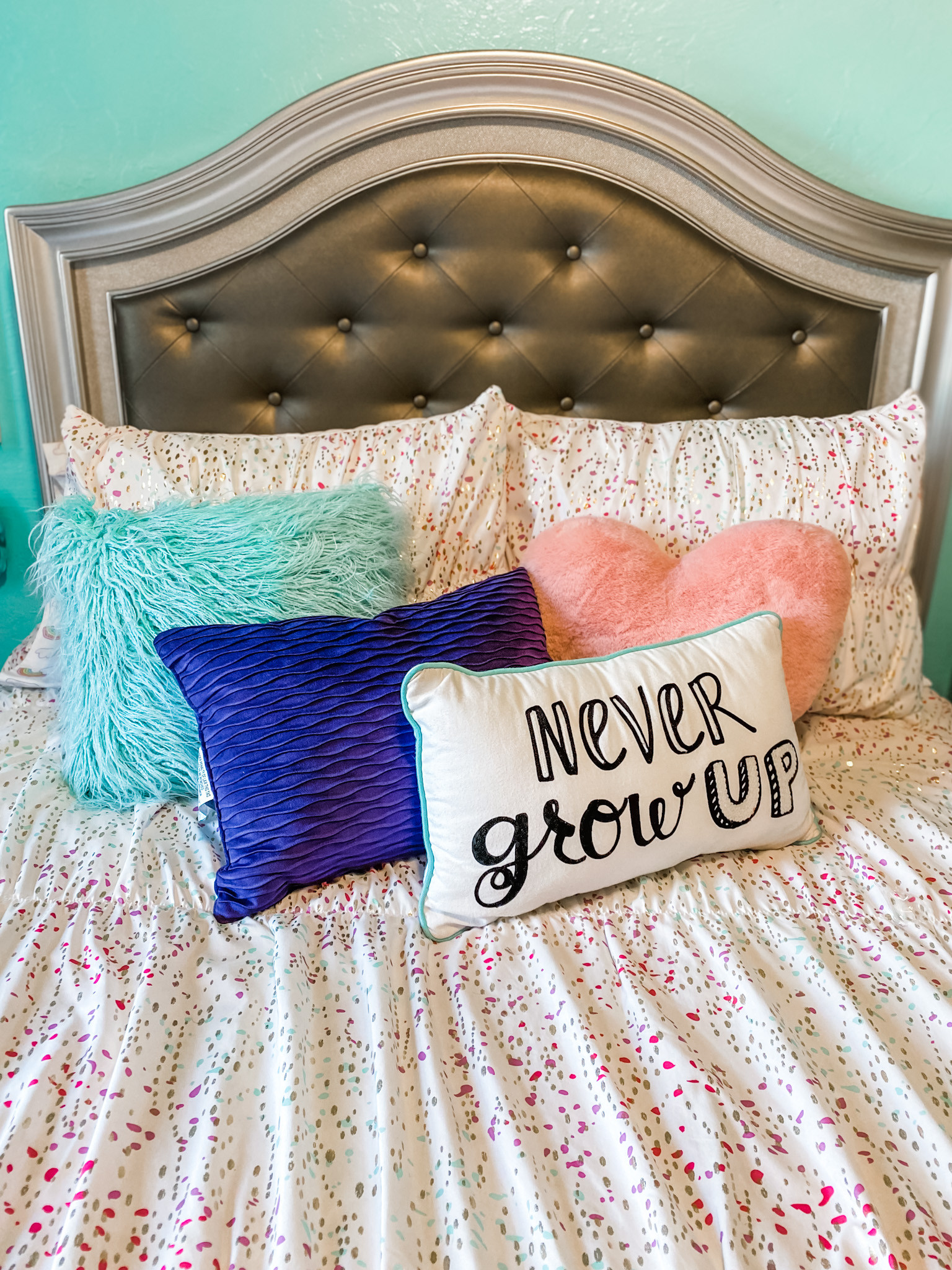 Cassidy's Teen Bedroom