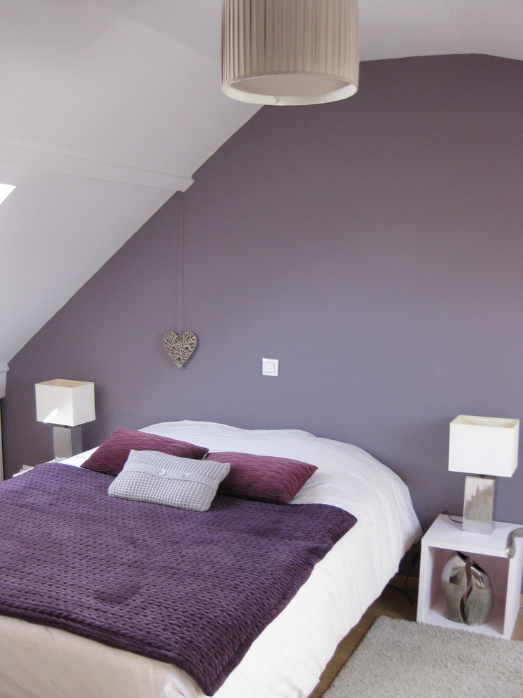 Design ideas for a transitional bedroom in Le Havre.
