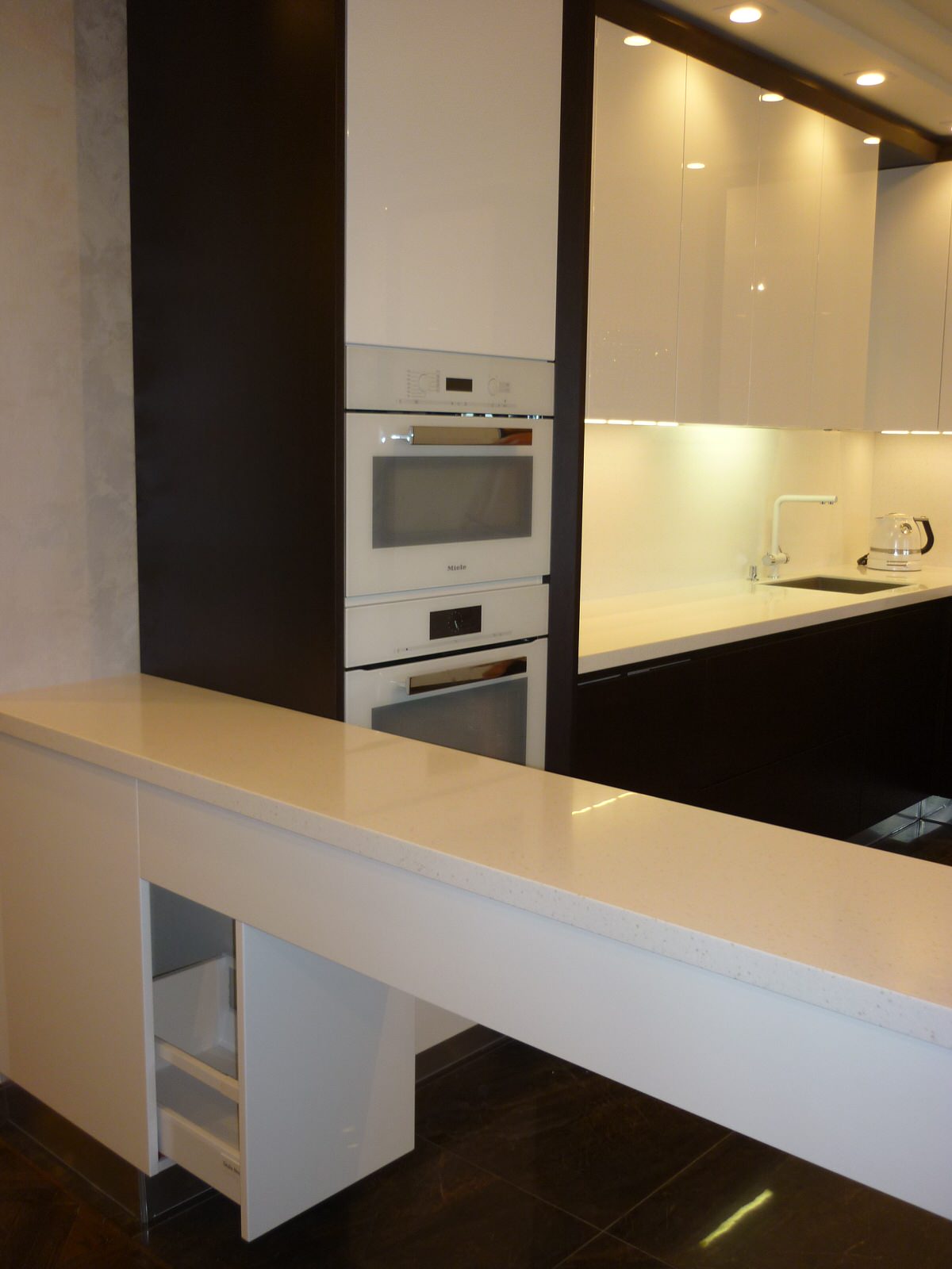 Кухня с островом