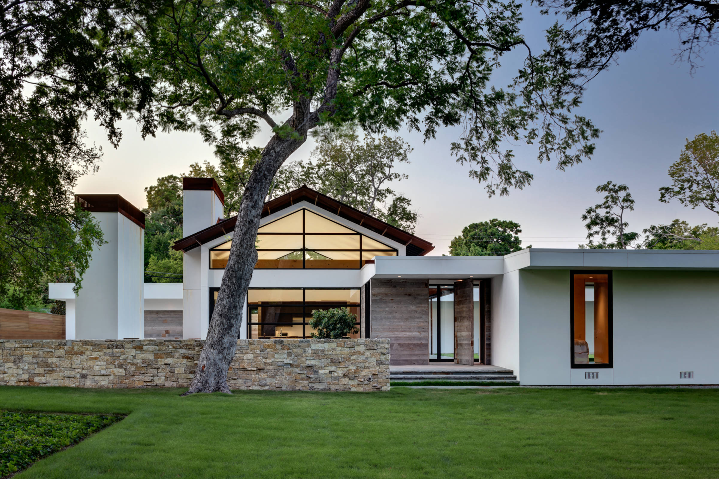70S Ranch Exterior Ideas - Photos \u0026 Ideas | Houzz, image size:2400x1600